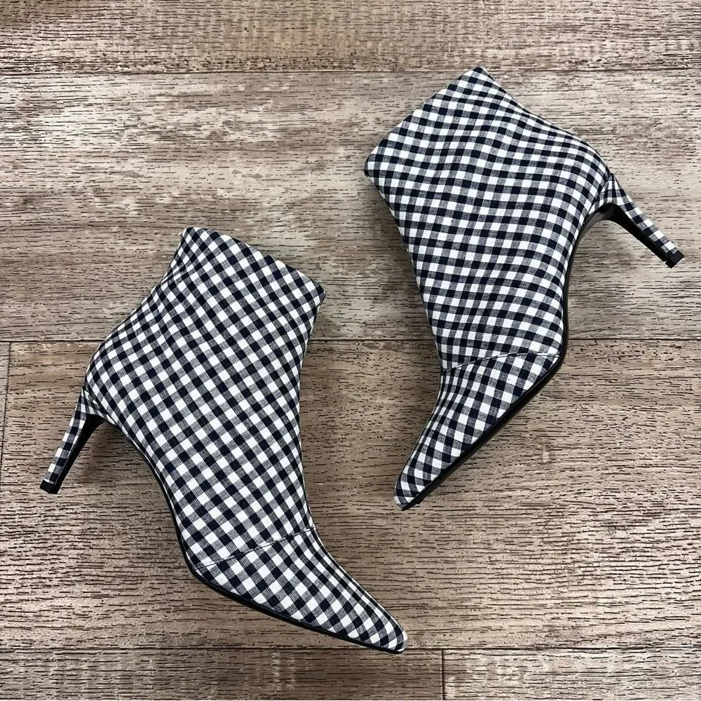 (AN-180) Rag & Bone Beha Boot in Navy Gingham - Picture 2 of 4